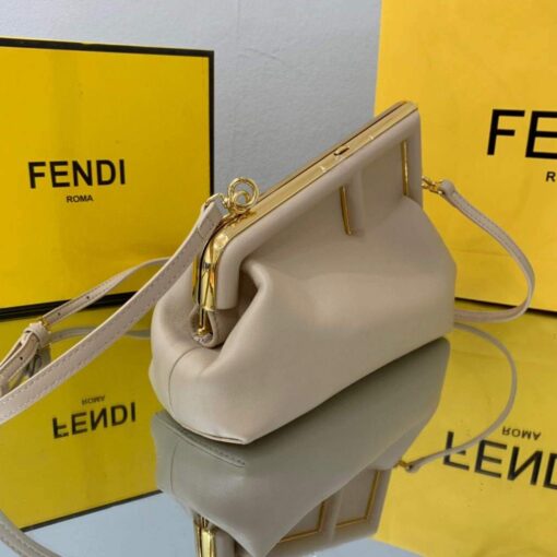 Replica Fendi FIRST Small Bag 8BP129 Light Pink Leather 2