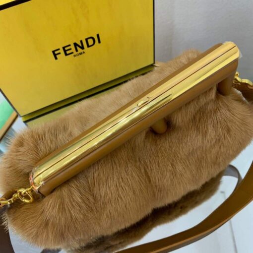 Replica Fendi 8BP127 Fendi First Medium Fox fur Brown Bag 4