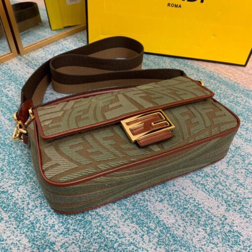 Replica Fendi 8BR600 Baguette Embroidered Canvas Bag Green 7