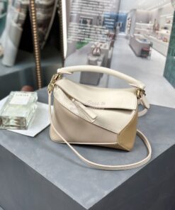 Replica Loewe Mini Puzzle bag in classic calfskin A510P88 Angora/Dusty