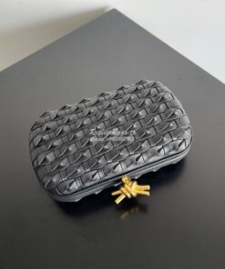 Replica Bottega Veneta BV Knot Minaudière clutch knotted Intreccio lea 2