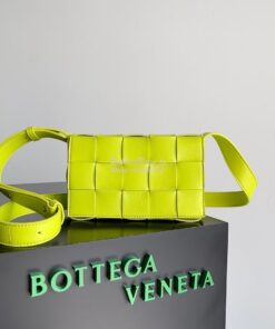 Replica Bottega Veneta BV Small Cassette Intreccio lambskin Crossbody