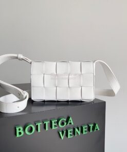 Replica Bottega Veneta BV Small Cassette Intreccio lambskin Crossbody