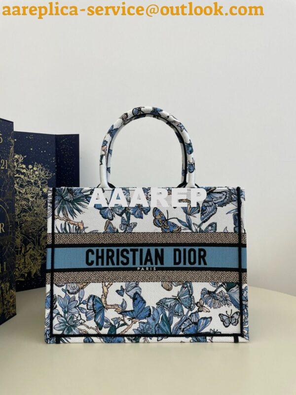 Replica Dior Book Tote bag in White and Pastel Midnight Blue Toile de 7