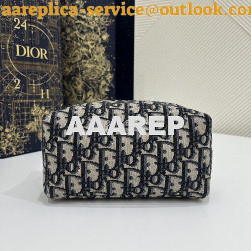 Replica Dior 30 Montaigne Vénus Pouch Blue Oblique Jacquard S2146U 9