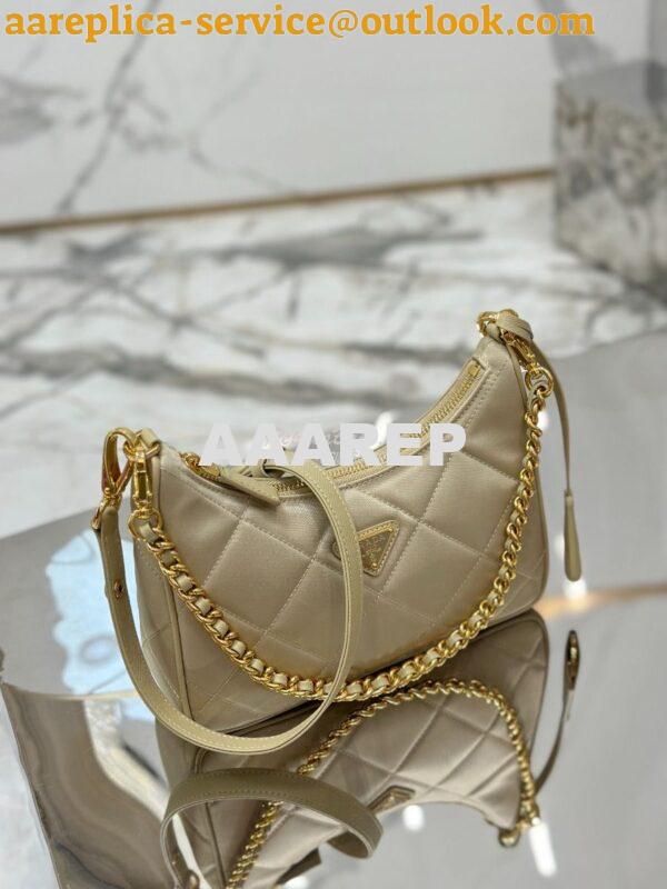 Replica Prada Re-Edition 1995 Chaîne Re-Nylon mini-bag 1BC204 Beige 3