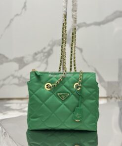 Replica Prada Re-Edition 1995 Chaîne Re-Nylon tote bag 1BG468 Green