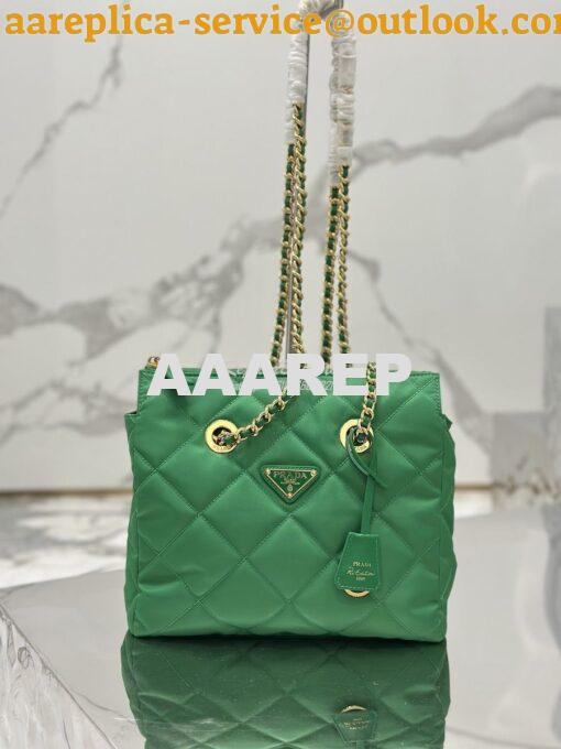 Replica Prada Re-Edition 1995 Chaîne Re-Nylon tote bag 1BG468 Green