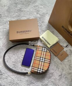 Replica Burberry Vintage Check Cotton Olympia Pouch 80434051 2