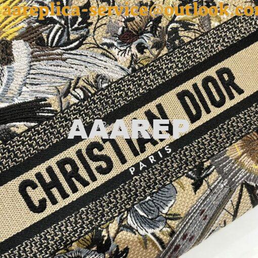 Replica Dior Medium Lady D-Lite Bag Beige Multicolor Dior Jardin d'Hiv 3