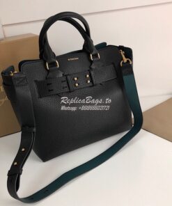 Replica Burberry The Small Leather Belt Bag 40767311 Black