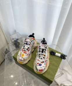 Replica Gucci x Balenciaga Men Women's The Hacker Project Triple S Sne