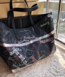 Replica Burberry The Medium Reversible Doodle Tote Black