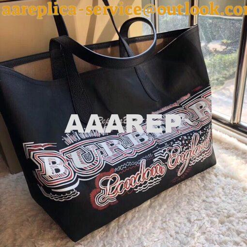 Replica Burberry The Medium Reversible Doodle Tote Black check