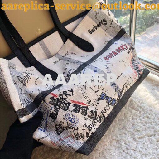 Replica Burberry The Medium Reversible Doodle Tote White Black 4