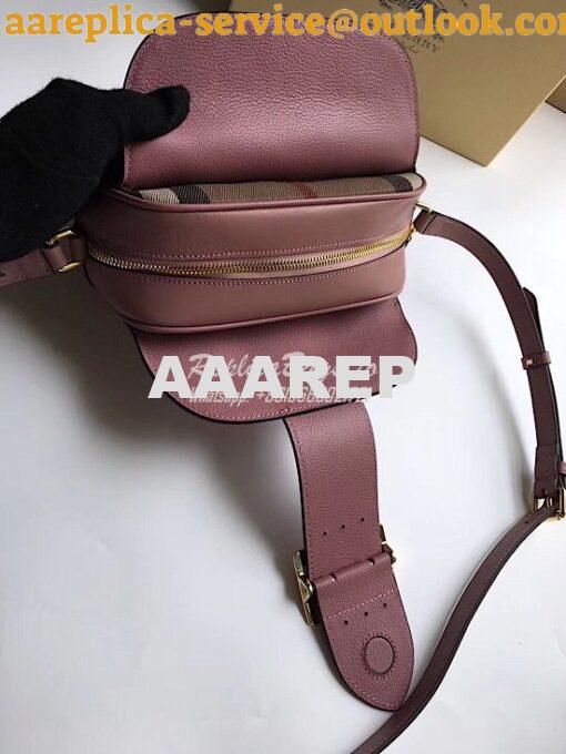 Replica Burberry The Small Buckle Crossbody Bag in Leather Dusty Pink 7