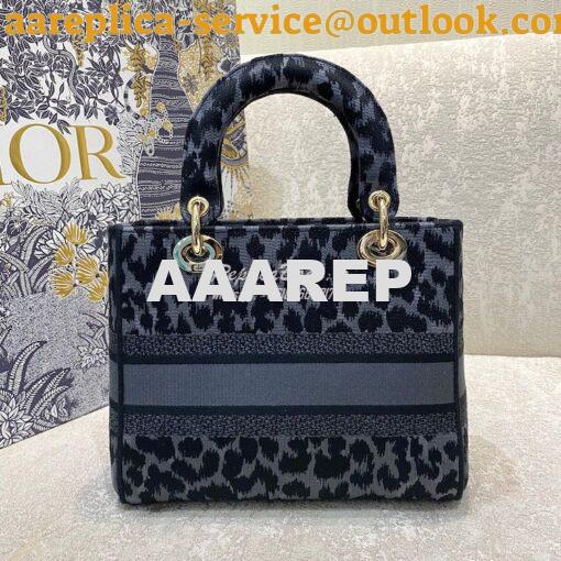 Replica Dior Medium Lady D-Lite Bag Gray Mizza Embroidery M0565 6