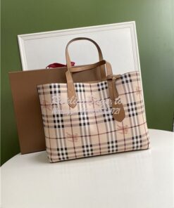 Replica Burberry The Small Reversible Tote in Haymarket Check and Leat