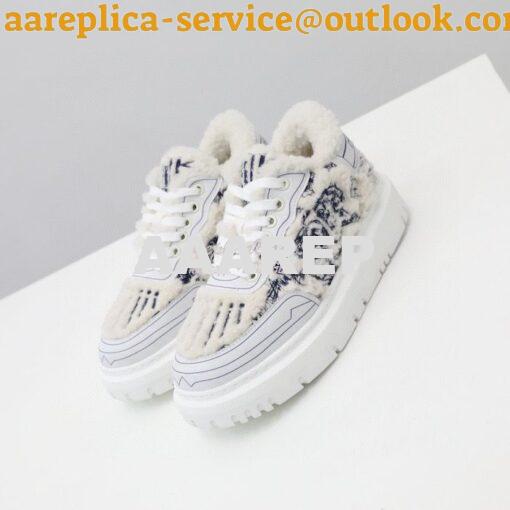 Replica Dior Addict Sneaker Blue Toile de Jouy Embroidered Natural She 4