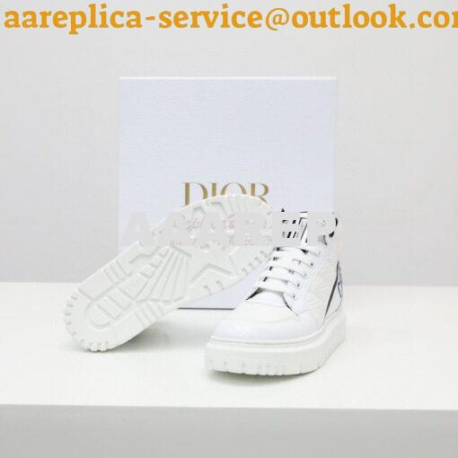 Replica Dior D-Player Sneaker White Black Quilted Nylon KCK315N 9