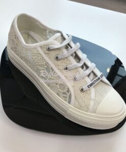 Replica Dior Walk'n'Dior Embroidery Sneaker White Macramé Embroidered