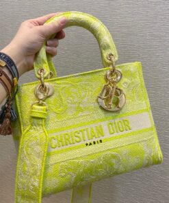 Replica Dior Medium Lady D-Lite Bag Lime Toile de Jouy Reverse Embroid 2