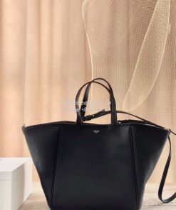 Replica Celine Small Folded Cabas In Grained Calfskin 194073 Black