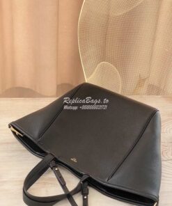 Replica Celine Small Folded Cabas In Grained Calfskin 194073 Black 2