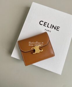 Replica CELINE SMALL WALLET TRIOMPHE IN SHINY SMOOTH LAMBSKIN TAN 2