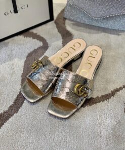 Replica Gucci Women's Slide With Double G 626742 Gold Metallic Laminat