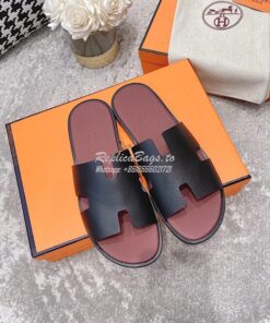 Replica Hermes Izmir Sandals in Epsom Calfskin H181403 Black Bordeaux