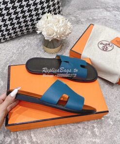 Replica Hermes Izmir Sandals in Epsom Calfskin H181403 Blue Black 2