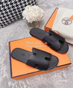 Replica Hermes Izmir Sandals in Smooth Calfskin H181403 Black 2