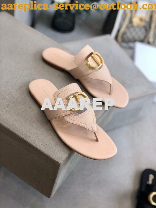 Replica Dior 30 Montaigne Flat Thong KCQ386 Nude