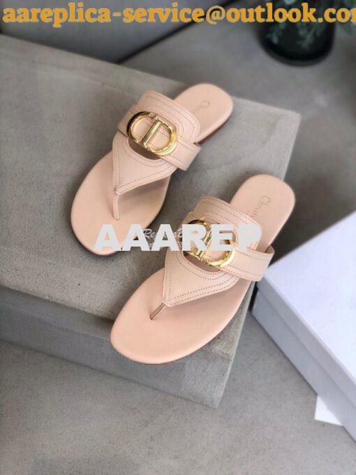 Replica Dior 30 Montaigne Flat Thong KCQ386 Nude 3