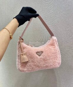 Replica Prada Re-edition 2000 Shearling Mini-bag 1NE515 Pink