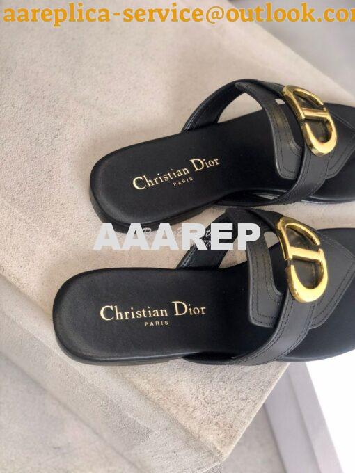 Replica Dior 30 Montaigne Flat Thong KCQ386 Black 9