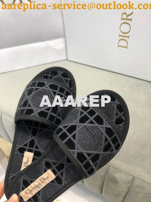 Replica Dior Chez Moi Slide Cannage Embroidered Velvet KCQ488 Black 4