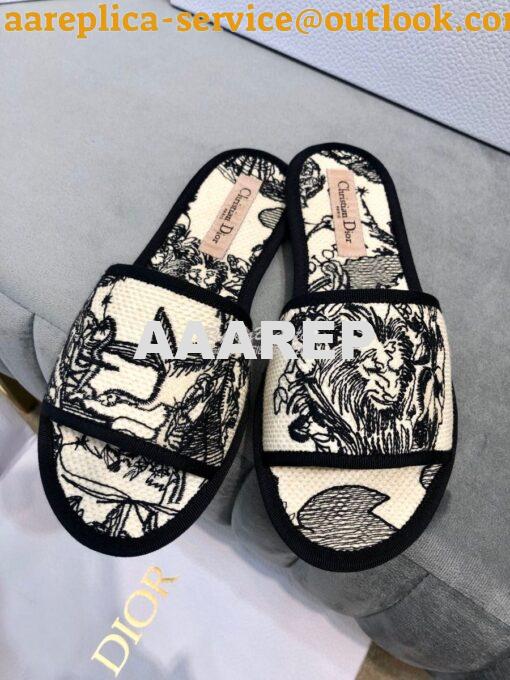 Replica Dior Chez Moi Slide Black and White Dior Zodiac Embroidered Co 4