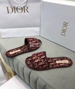 Replica Dior Chez Moi Slide Oblique Embroidered Velvet KCQ488 Burgundy 2