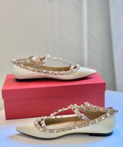 Replica Valentino Garavani Patent Rockstud Caged Ballet Flat Ivory