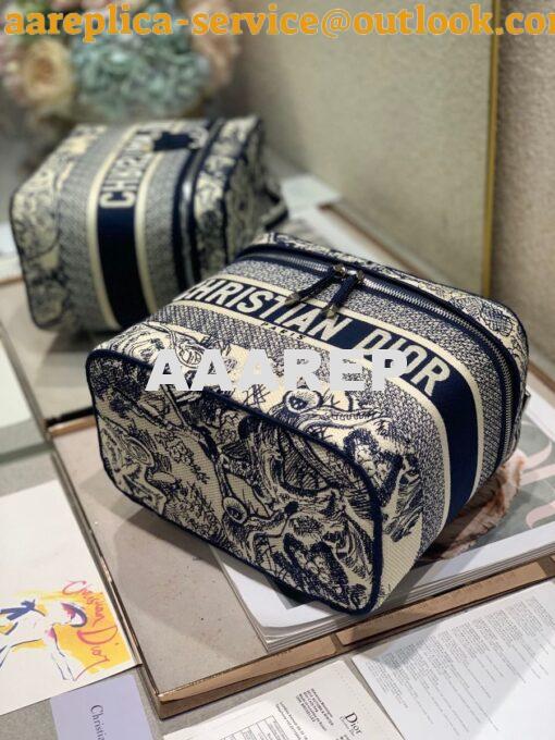 Replica Dior DiorTravel Vanity Case Bag S5480 Blue Toile de Jouy Embro 11