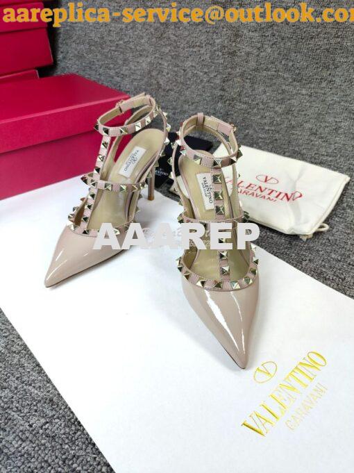 Replica Valentino Garavani Rockstud Caged Ankle Strap pump in Patent l 4