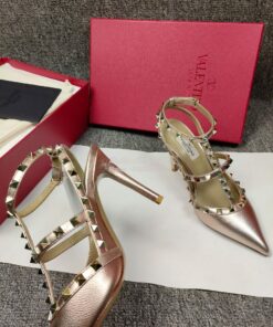 Replica Valentino Garavani Rockstud Caged Ankle Strap pump in Grainy c 2