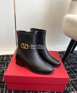 Replica Valentino Vlogo Signature Calfskin Ankle Boot 30mm 3W2S0CT1 Bl 2