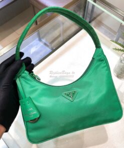 Replica Prada Re-Edition 2000 Nylon Mini-Bag 1NE515 Green