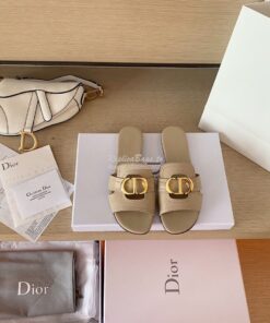 Replica Dior 30 Montaigne Mule Nude Calfskin KCQ266