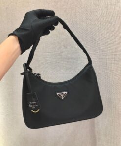 Replica Prada Re-Edition 2000 Nylon Mini-Bag 1NE515 Black 2