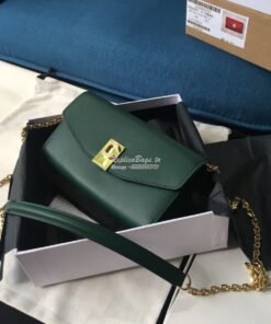 Replica Celine C Wallet On Chain in Smooth Calfskin 10B903 Amazone