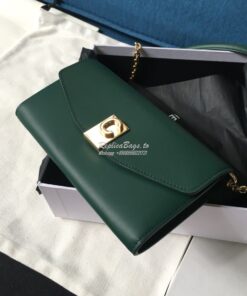 Replica Celine C Wallet On Chain in Smooth Calfskin 10B903 Amazone 2